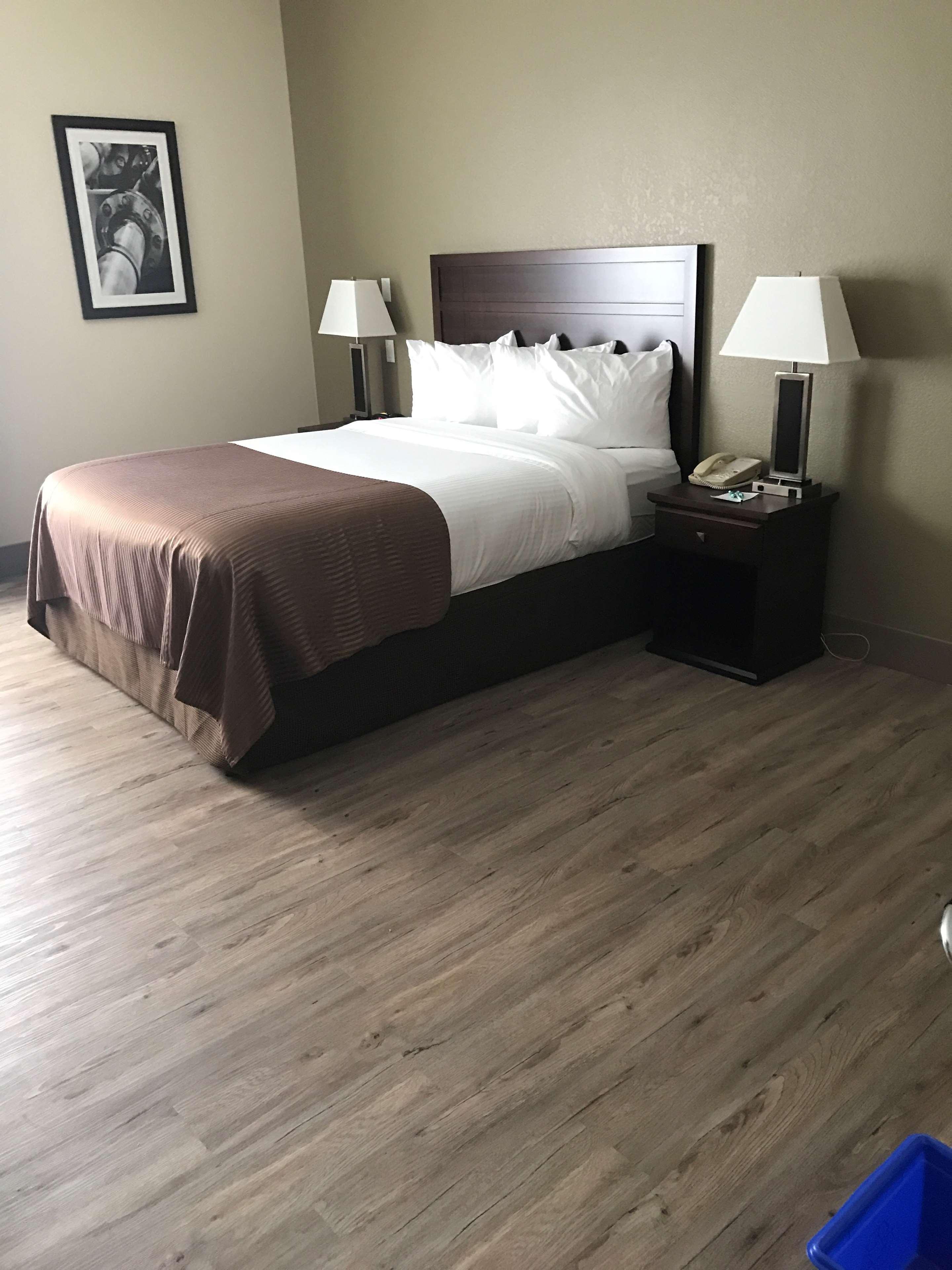Best Western High Road Inn Edson Buitenkant foto