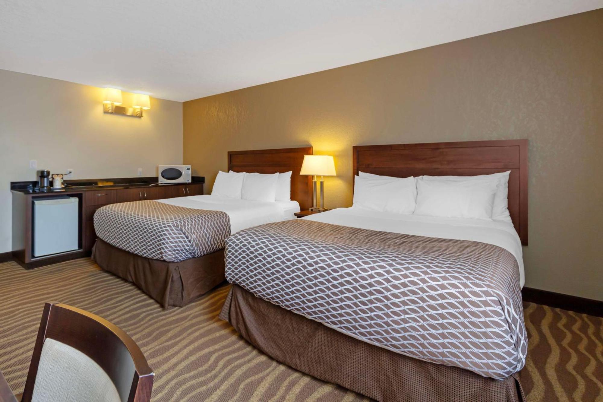 Best Western High Road Inn Edson Buitenkant foto