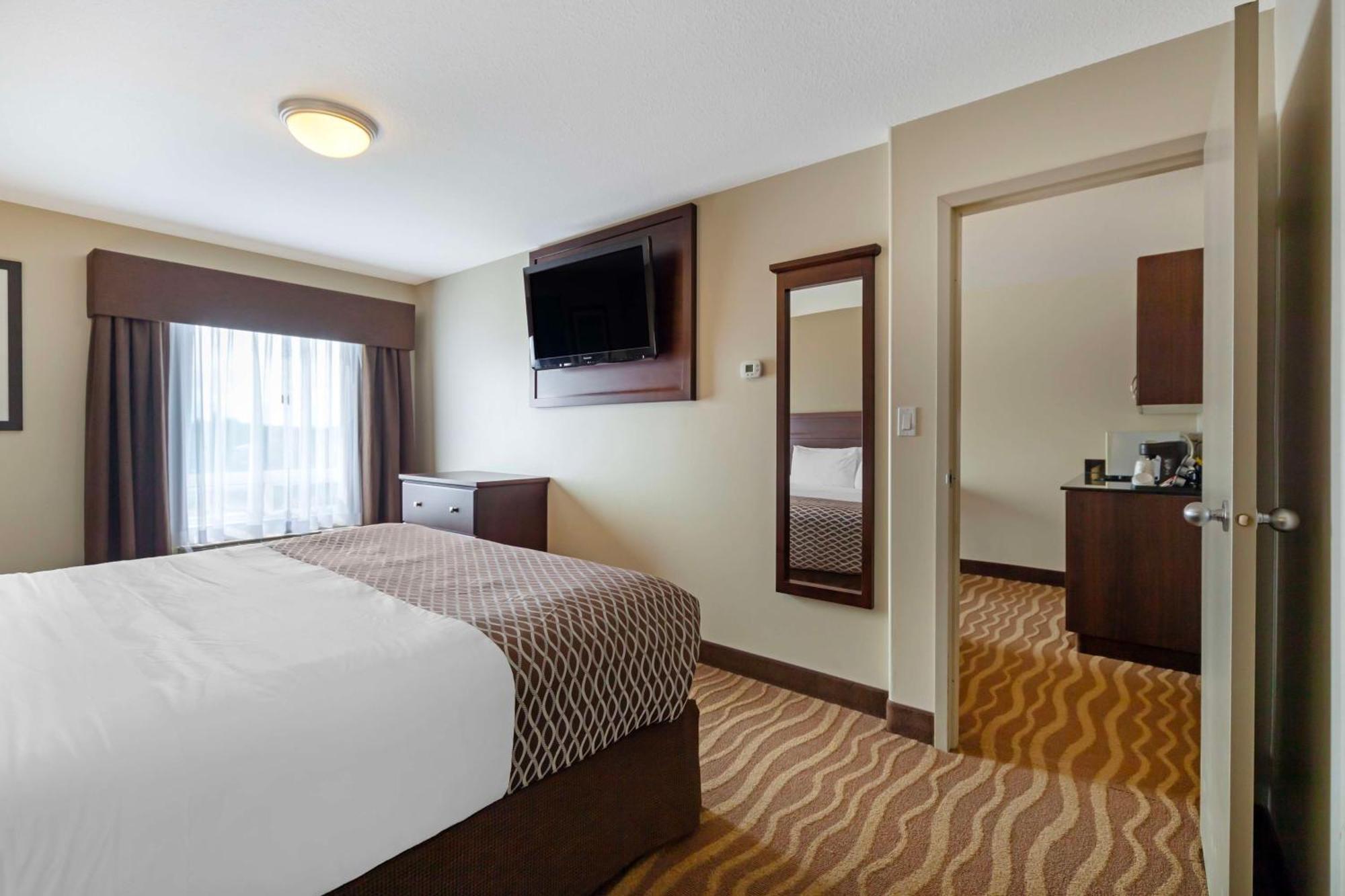 Best Western High Road Inn Edson Buitenkant foto