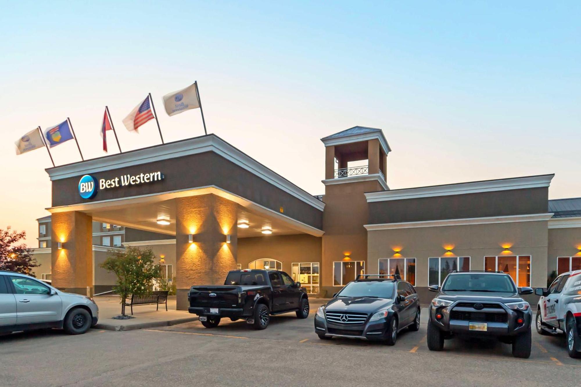 Best Western High Road Inn Edson Buitenkant foto